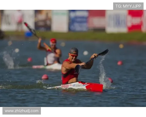 世界皮划艇锦标赛激流段的划桨频率控制